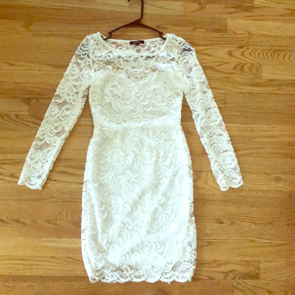 White lace bodycon dress
